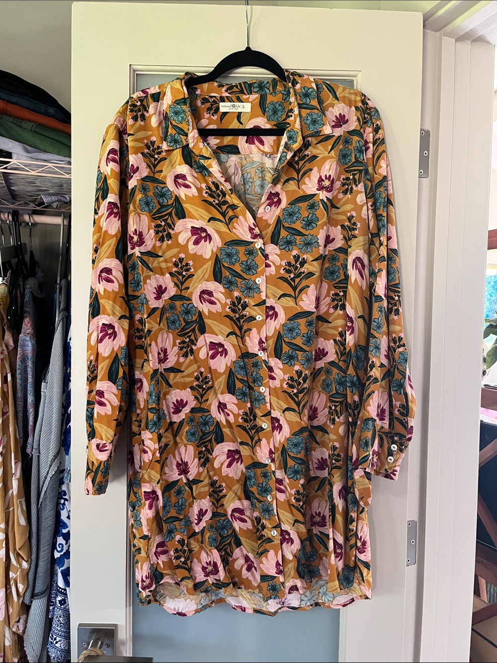 Natural Life button down dress sz large